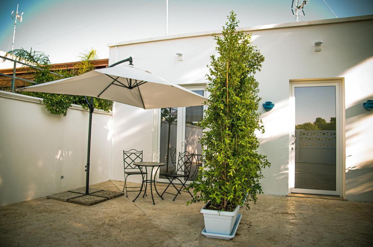 Bed and Breakfast Granelli Di Sabbia Порто-Чезарео Екстер'єр фото